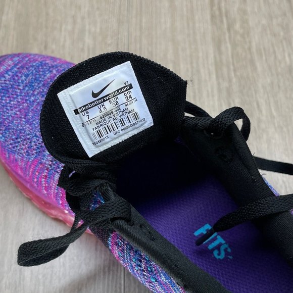 Nike Sneakers Women's Size 7 Flyknit Air Max Athletic Running Ombre Purple Pink - Picture 10 of 10